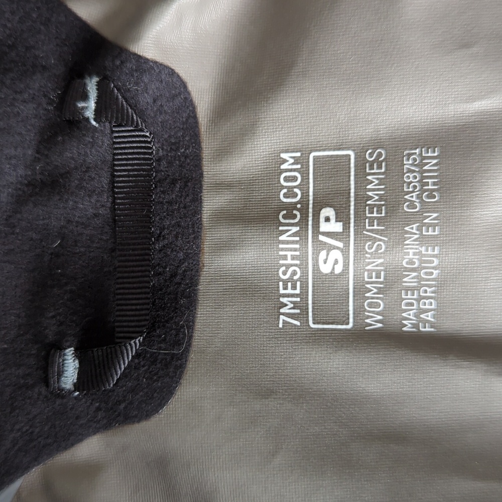 Lululemon 7Mesh Cycling Jacket windproof water resistant packable lightweight S - Picture 6 of 16